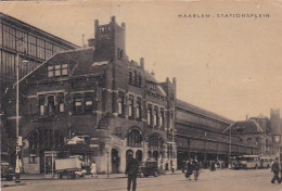 1889	82	Haarlem, Stationsplein (minuscule Vouwen In De Hoeken) - Haarlem