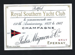 Etiquette Champagne Brut Commémoration Des 150 Ans 1837-1987 Royal Southern Yacht Club Jules Mignon & Cie Eparnay Marne - Champagner