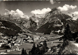 N°42535 Z -cpsm Engelberg Mit Hahnen - Engelberg