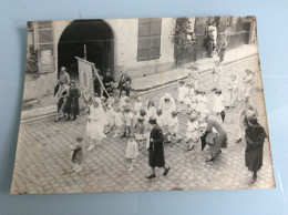 AVESNES Ancienne Photo Authentique "Première Procession D'Elise En 1931" - Avesnes Sur Helpe