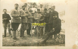 Guerre 14-18, WW1, Carte Photo De Poilus Du 26ème Et Leurs Officiers Avec Chien Mascotte - War 1914-18