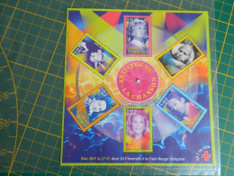 FRANCE : BLOC 37 DE 1991 AVEC ARTISTES DE LA CHANSON - Mint/Hinged