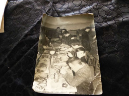 P-736 , Photo , Groupe D'enfants Faisant Un Atelier De Poterie, Scolaire - Anonyme Personen