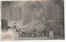 CPA ( Thouars - Le Monument Paroissial Des Morts à L'interieur De L'Eglise St Médard ) - Thouars