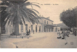 06 . N°52654 . CANNES . La Gare - Cannes