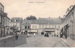 02 . N°52646 . Hirson . La Place Pasteur - Hirson