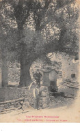 09 - N°110811 - Ussat-les-Bains - Fontaine Du Village - Autres & Non Classés