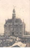 12 .n°108199 . Decazeville . Carte Postale Photo .defile Officiel Devant L Hotel De Ville . - Decazeville