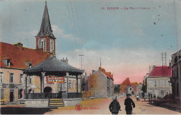 02 .n° 106864 . Hirson .la Place D Armes .eglise . - Hirson