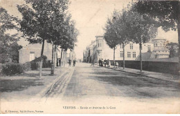 02 - VERVINS - SAN23860 - Entrée Et Avenue De La Gare - Vervins