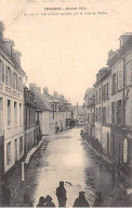 02 - SOISSONS - SAN38433 - La Rue Du Plat D'Etain Envahie Par La Cure De L'Aisne - Janvier 1910 - Soissons