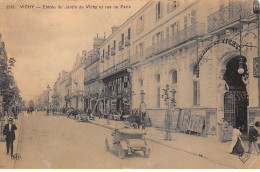 03 - VICHY - SAN54110 - Entrée Du Jardin De Vichy Et Rue De Paris - En L'état - Pli - Vichy