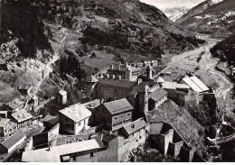 05 . N° Sac10069 . Château-queyras . Le Château N°11 . En Avion Au Dessus De . Cpsm 10X15 Cm . Lapie - Autres & Non Classés