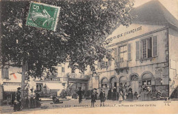 03 - BOURBON L ARCHAMBAULT - SAN57863 - La Place De L'Hôtel De Ville - Bourbon L'Archambault