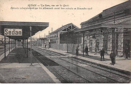 08 - SEDAN - SAN56675 - La Gare - Vue Sur Les Quais - Détruite Volontairement Par Les Allemands Avant Leur Retraite - Sedan