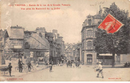 10 - TROYES - SAN56762 - Entrée De La Rue De La Grande Tannerie - Vue Prise Du Boulevard Du 14 Juillet - Troyes