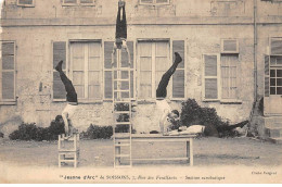 02 - SOISSONS - SAN50168 - Jeanne D'Arc - Rue Des Feuillants - Section Acrobatique - Soissons