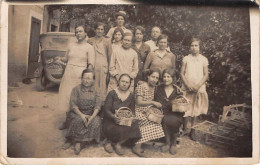 12 - N°86981 - Groupe De Femmes Après Le Ramassage De Fruits - Agriculture - Carte Photo - Other & Unclassified