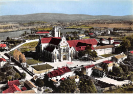 01 . N° Kri11229 .bourg En Bresse . Eglise  De Brou . N° 405 A   . Edition Combier  . Cpsm 10X15 Cm . - Brou Church