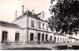 10. San67890. Romilly Sur Seine. La Gare. N°. Edition Mage. Cpsm 9X14 Cm. - Romilly-sur-Seine