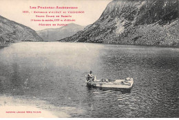 09 - AUZAT - SAN65570 - Environs - Vicdessos - Grand étang De Bassiès - Pêcheur En Radeau - Autres & Non Classés