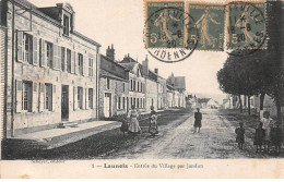 08 - LAUNOIS - SAN66467 - Entrée Du Village Par Jandun - Andere & Zonder Classificatie