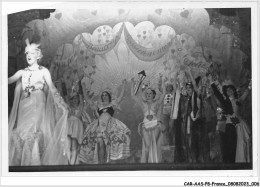 CAR-AASP8-0542 - FRANCE - PHOTO SOUPLE - VICHY.PHOTO LESTRADE.SPECTACLE GENRE MOULIN ROUGE - Vichy