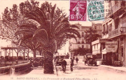 83 - Var - SAINT RAPHAEL -  La Promenade Et Le Boulevard Felix Martin - Saint-Raphaël