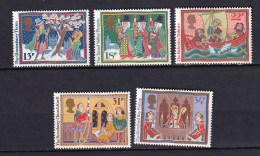 196 GRANDE BRETAGNE 1986 - Y&T 1247/51 - Coutume Et Legende De Noel Chevalier Seigneur - Neuf ** (MNH) Sans Charniere - Unused Stamps