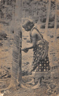 CPA CEYLON / TAPPING RUBBER TREES / CEYLON - Sri Lanka (Ceilán)