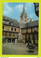 56 VANNES N°5537 La Place Henri IV Et La Cathédrale Horlogerie Bijouterie Galerie Cartes Postales VOIR DOS - Vannes