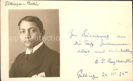 72226144 Goettingen Niedersachsen Portrait Eines Mannes Goettingen - Göttingen