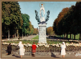 LOURDES - Le Vierge Couronnée - Lourdes