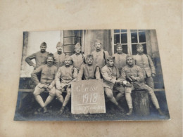 CPA MILITARIA/CARTE PHOTO/CLASSE 1918 /À IDENTIFIER - Personnages