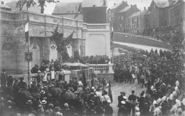 HAYBES (Ardennes) - Inauguration Du Monument Aux Morts - Carte-Photo - Andere & Zonder Classificatie