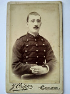 CDV Portrait  Artilleur - 13 Sur Col - Photo Crippa , CONSTANTINE BE - Guerre, Militaire