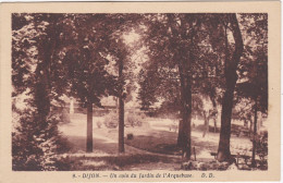 DIJON. Un Coin Du Jardin De L'Arquebuse - Dijon