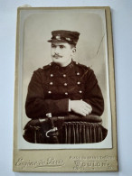 CDV Militaire Portrait Artilleur De Marine (?) - 17 Sur Col - Photo Eugène De Paris - BE - Oorlog, Militair