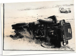 Photo D'un Accident D'un Camion Willème Immatriculé  Alger - Auto's
