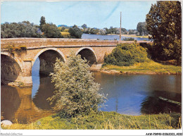 AAWP9-49-0801 - CHALONNES SUR LOIRE - Le Pont Sur Layon Et Au Fond La Loire - Chalonnes Sur Loire