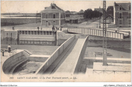 ABSP8-44-0698 - SAINT-NAZAIRE - Le Pont Tournant Ouvert  - Saint Nazaire