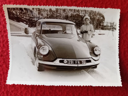 AUTOMOBILE CITROEN DS A UZES SOUS LA NEIGE 1963 PHOTO 12.5 X 8.5 Cm - Voitures De Tourisme