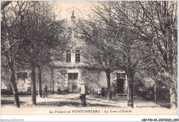 ADPP10-44-0927 - PONTCHATEAU - Le Prieuré - La Cour D'entrée  - Pontchâteau