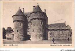 ADPP9-44-0765 - GUERANDE - Porte Saint-michel Et Les Remparts - Guérande