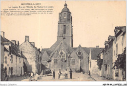 ADPP4-44-0297 - BOURG-de-BATZ - La Grande Rue Et L'abside De L'église St-guénolé - Batz-sur-Mer (Bourg De B.)