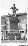 AEXP11-48-1054 - Environs De MENDE - Châteauneuf-de-randon - Statue De Duguesclin  - Mende