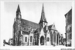 ADPP9-44-0818 - GUERANDE - La Collégiale Saint-aubin - Côté Meridional - Guérande