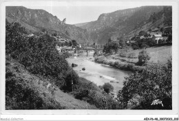 AEXP6-48-0526 - LES GORGES DU TARN - Le Village Des Vignes  - Gorges Du Tarn