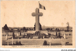 AFDP4-55-0417 - VERDUN - Cimetière Militaire Du Faubourg-pavé - La Tombe Des Sept Soldats Inconnus - Verdun