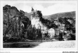 AEXP8-48-0749 - LES GORGES-DU-TARN - CASTELBOUC - Vue D'ensemble Et Le Vieux Château  - Gorges Du Tarn